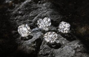 ది ఎటర్నల్ బాండ్: డైమండ్స్ అండ్ ఉమెన్స్ ఎంపవర్మెంట్