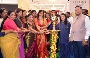 ಬೆಂಗಳೂರಿನ ಅರಮನೆಯಲ್ಲಿ ಮೂರು ದಿನಗಳ ಆಭರಣ ವೈಭವ “ದಿ ಜ್ಯುವೆಲ್ಲರಿ ಶೋ” ಪ್ರಾರಂಭ: