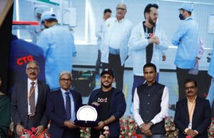 ರೇವಾ ವಿಶ್ವವಿದ್ಯಾಲಯದಲ್ಲಿ 2024-25ನೇ ಸಾಲಿನ ತಾಂತ್ರಿಕೇತರ ಪ್ರೋಗ್ರಾಂ ವಿದ್ಯಾರ್ಥಿಗಳ ಹೊಸ ಬ್ಯಾಚ್ ಗೆ ಸ್ವಾಗತ