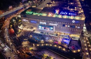 Bengaluru Witnesses Record Breaking Gathering as Rocking Star Yash Unveils the Trailer of ManadaKadalu at Lulu Mall