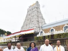 ಉದ್ಯಮಿ ಸುನಿತಾ ತಿಮ್ಮೇಗೌಡ ಕುಟುಂಬದಿಂದ ತಿರುಪತಿಯಲ್ಲಿ ವಿಶೇಷ ದರ್ಶನ, ಆರತಿ