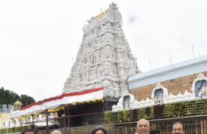 ಉದ್ಯಮಿ ಸುನಿತಾ ತಿಮ್ಮೇಗೌಡ ಕುಟುಂಬದಿಂದ ತಿರುಪತಿಯಲ್ಲಿ ವಿಶೇಷ ದರ್ಶನ, ಆರತಿ