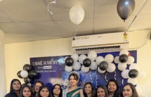 Amishi Kaushik Inspires Students with Lessons on Empowerment and Career Growth at Lakmē Academy Powered by Aptech