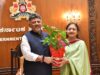 ಕರ್ನಾಟಕ ಮುಖ್ಯಮಂತ್ರಿ ಡಿ.ಕೆ. ಶಿವಕುಮಾರ್ ಅವರನ್ನು ಭೇಟಿ ಮಾಡಿದ ಎಸ್ಬಿಐ ಸಿಜಿಎಂ ಜೂಹಿ ಸ್ಮಿತಾ ಸಿನ್ಹಾ