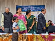 ರಾಣಿ ಸರಳಾದೇವಿ ಶಾಲೆಯಲ್ಲಿ ಮಕ್ಕಳಿಗೆ ಸಾಕ್ಷರತಾ ಕಿಟ್ ವಿತರಣೆ